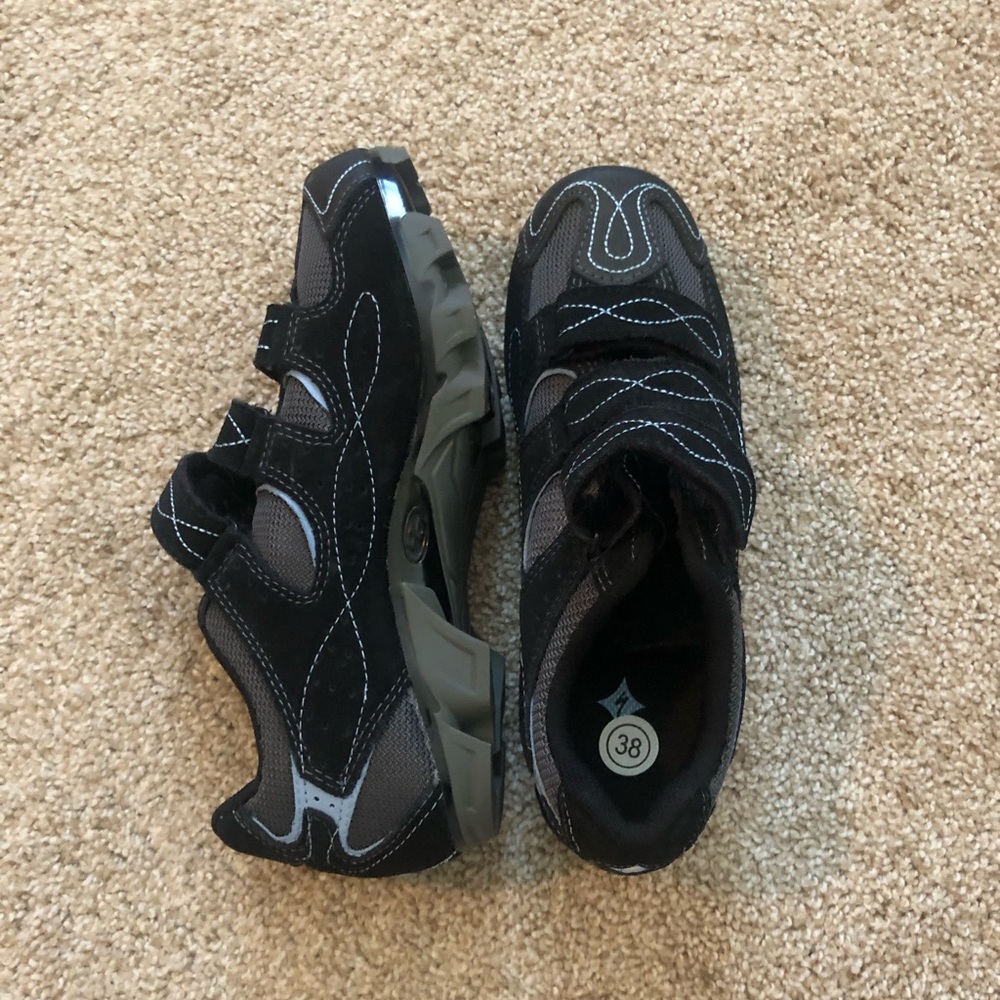 Spin shoes